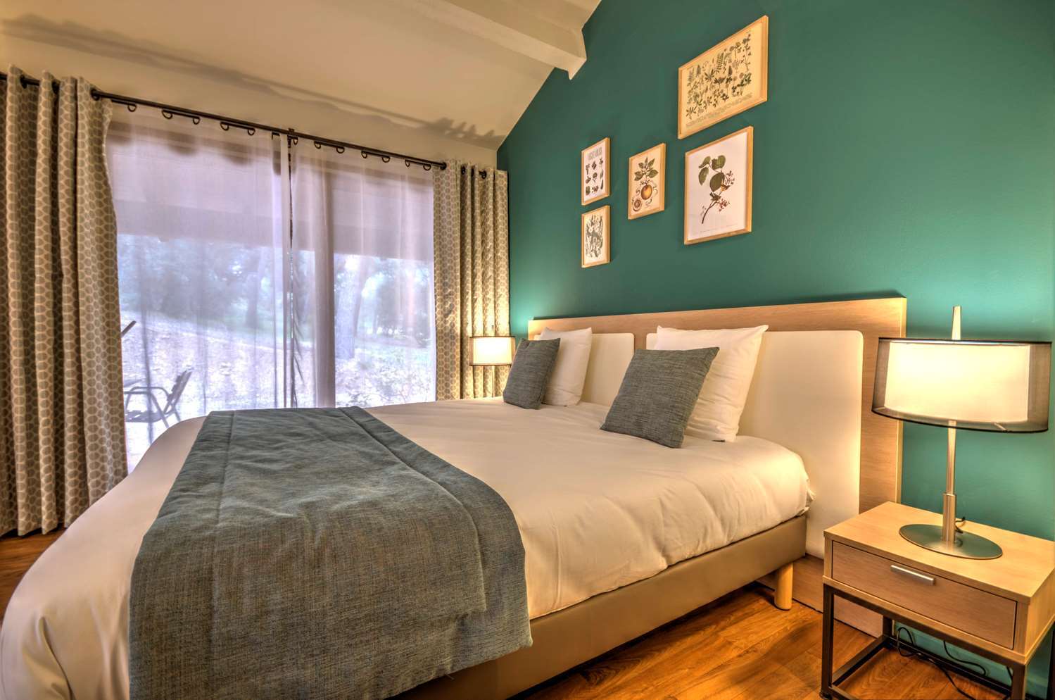 Best Western Domaine De Roquerousse Salon-de-Provence Dış mekan fotoğraf